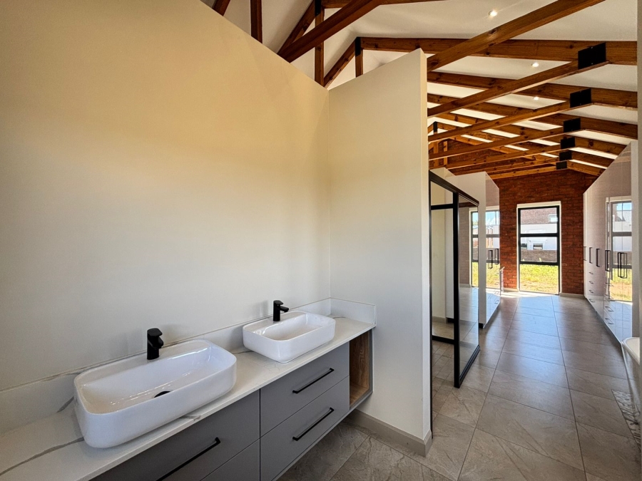 To Let 3 Bedroom Property for Rent in Helderzicht Eco Estate North West